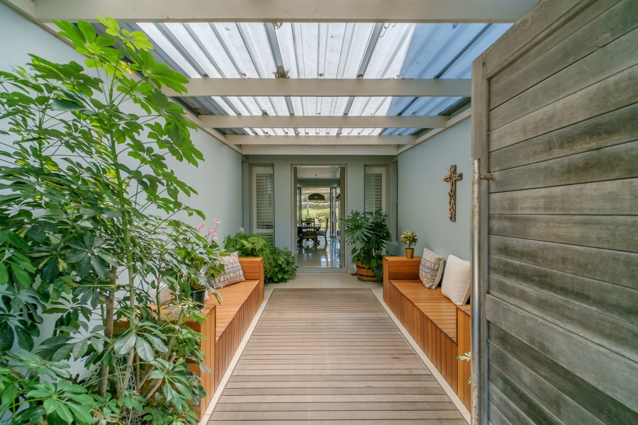 3 Bedroom Property for Sale in Lake Michelle Western Cape